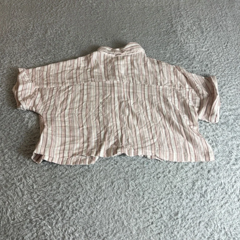 April Kiss Womens Pink Striped Linen Blend Cropped Button Down Shirt Small - Picture 8 of 9